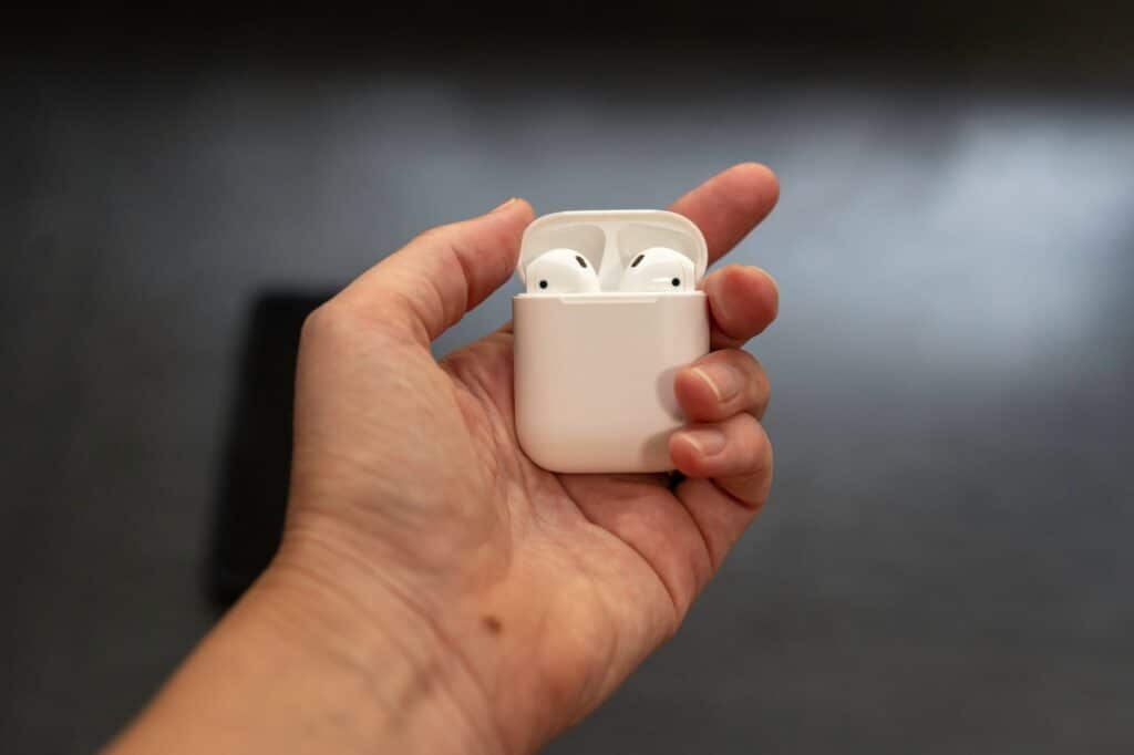 Original Apple Airpods